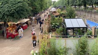 Jardins, jardin aux Tuileries s’est déroulé du 8 au 12 juin à Paris, rassemblant pour la première journée de nombreux professionnels heureux de se retrouver après deux années sans Salon. ©François Arnould Jardins, jardin aux Tuileries s’est déroulé du 8 au 12 juin à Paris, rassemblant pour la première journée de nombreux professionnels heureux de se retrouver après deux années sans Salon. ©François Arnould